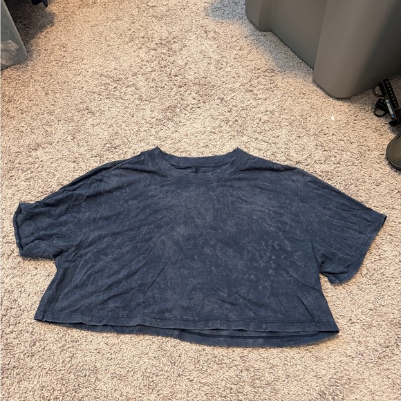 lululemon athletica Tops - Lululemon women’s all yours cropped tee tie dye wash size *6